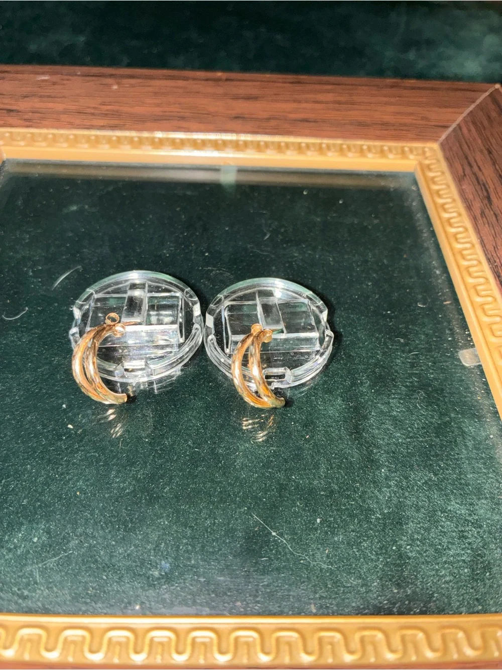 10k Solid Yellow Gold Diamond Cut Detail Hoops 0.59g - Picture 12 of 12